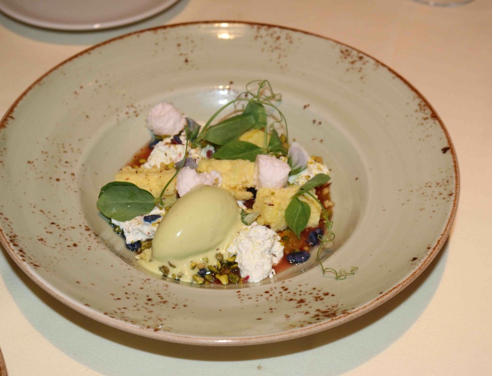 Boston Benedetto 17 sm