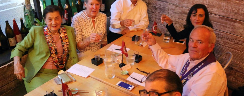 Boston Momi Nonmi 4 sm