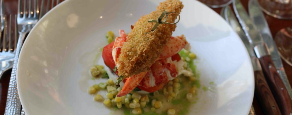 Boston ReelHouse 17 sm