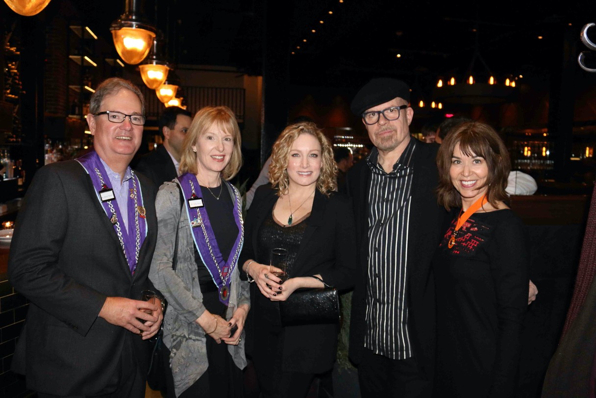 Chevalier David E. Patrick, Dame Sally S. Patrick, Ms. Michelle Kimball, Mr. Stuart Kimball & Officier, Matre Trateur Kathy LaShay Berenson