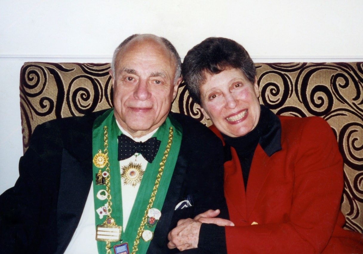 Hal and Phyl at Chaine 001